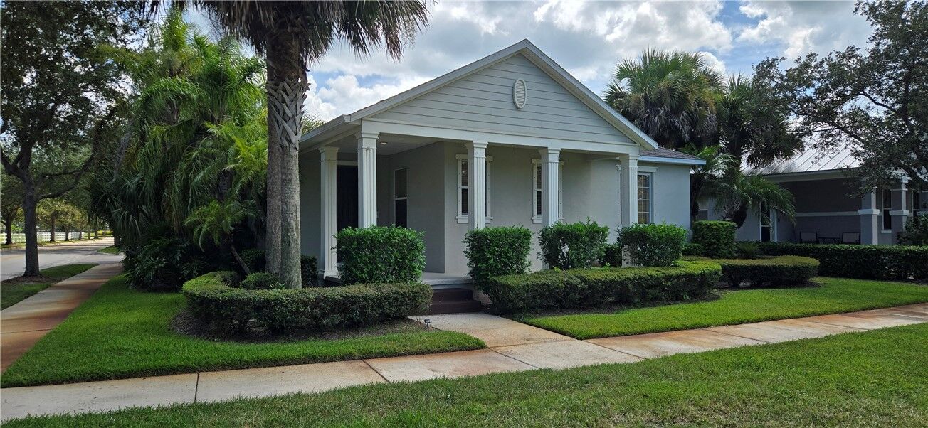Property Photo: 1853 Pointe West Way FL 32966
