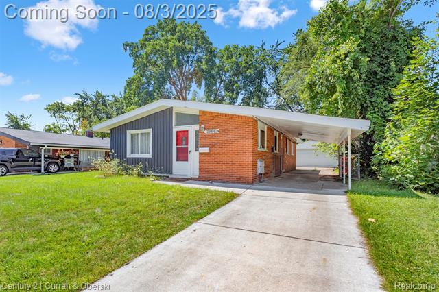 Property Photo: 29641 Fairfax Street MI 48076