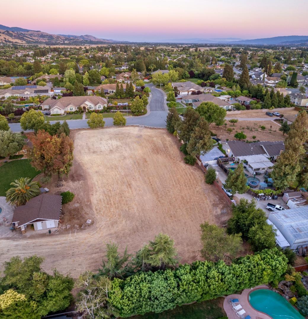 Property Photo: 17381 Jean Court CA 95037