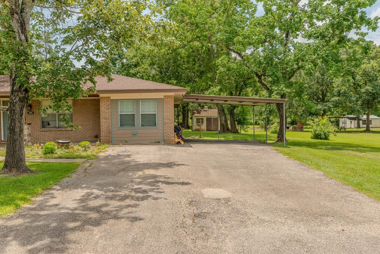 Property Photo:  370- Dorothy  TX 77657 