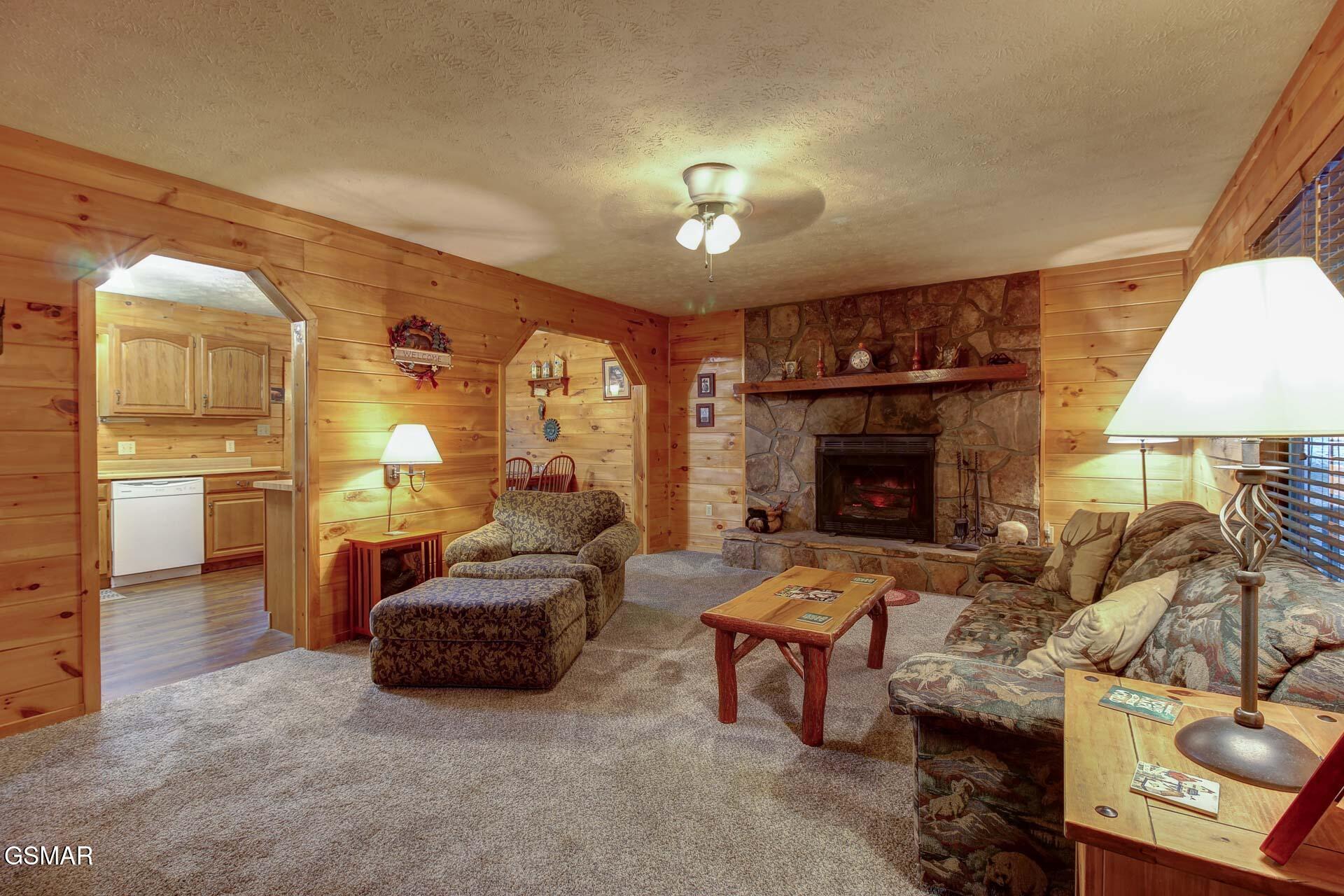Property Photo: 1941 Anderson Way TN 37876