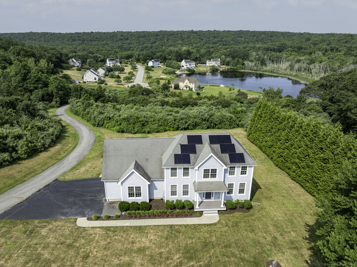 Property Photo:  10 Esther Pond Lane  CT 06333 