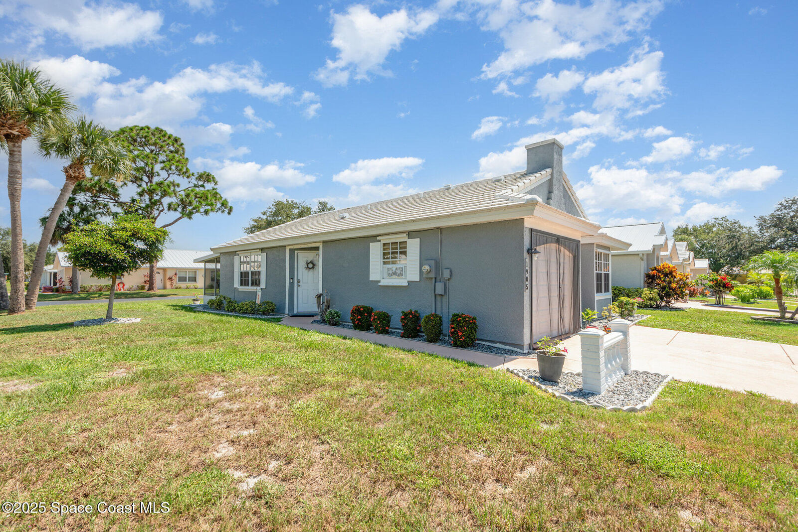 Property Photo: 1905 Sundew Court NE FL 32905