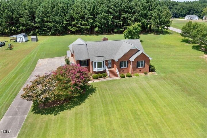 Property Photo:  100 Ryans Run  NC 27596 