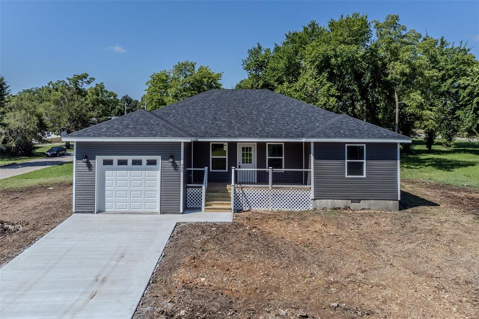 Property Photo: 645 Cherry Street MO 65536