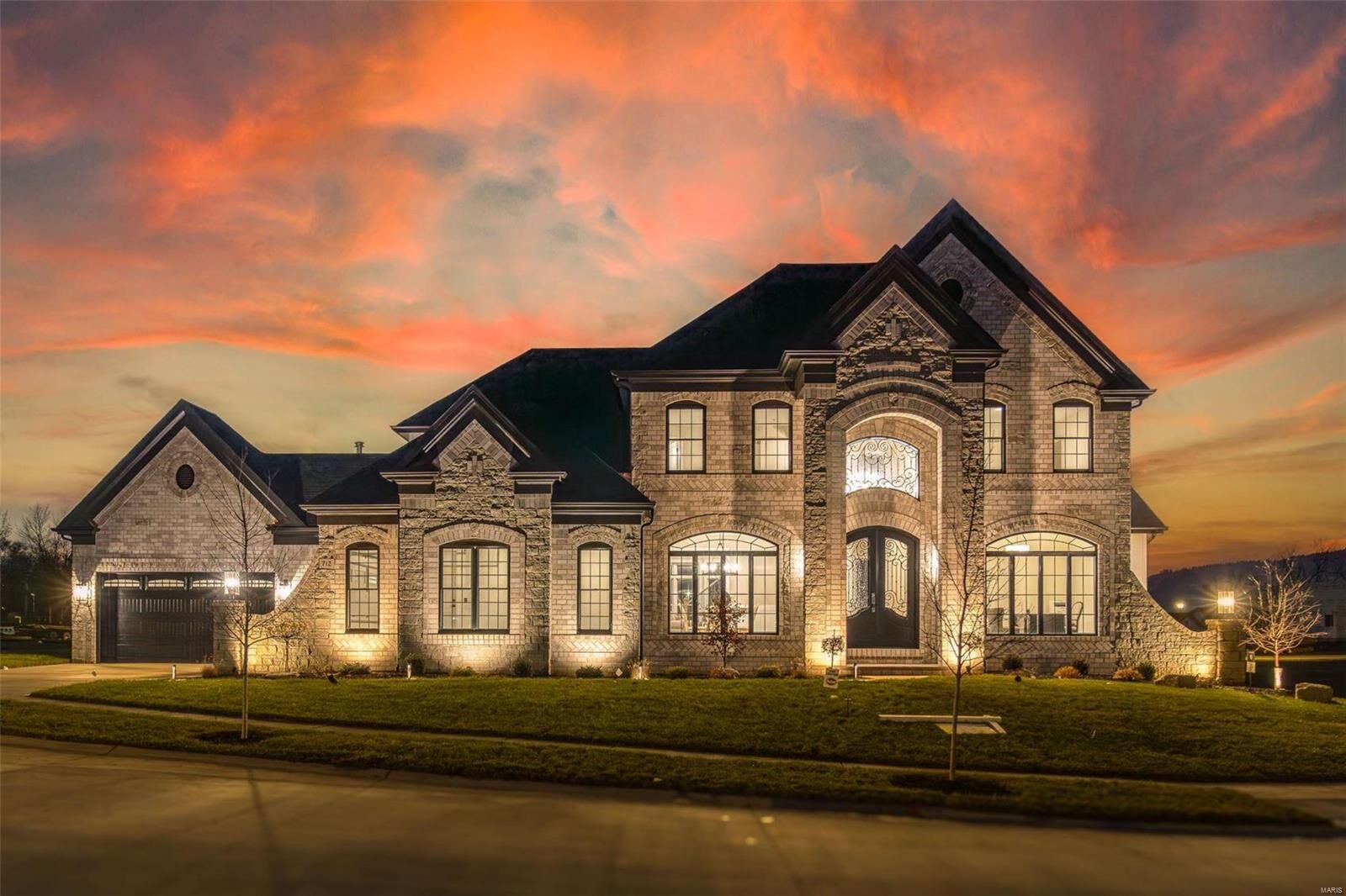 Property Photo: 789 Schaeffer'S Grove Court MO 63005