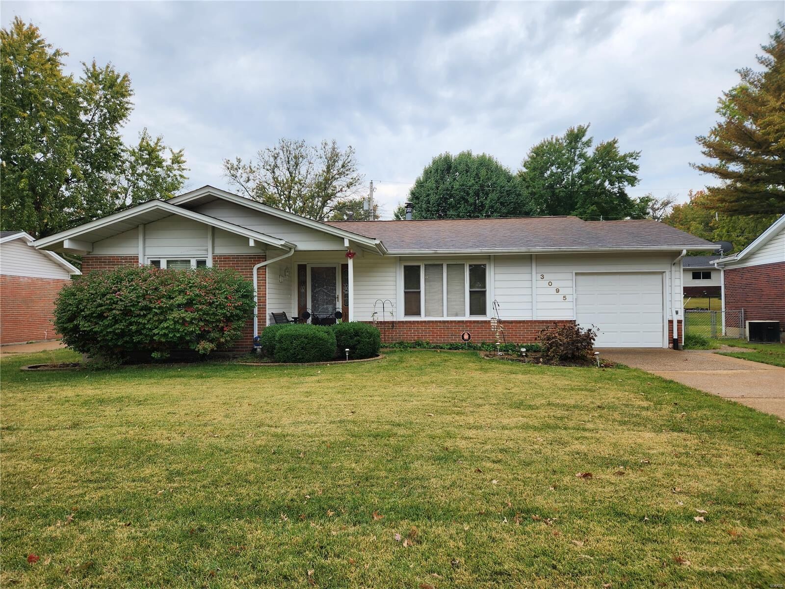 Property Photo:  3095 Churchill Drive  MO 63033 