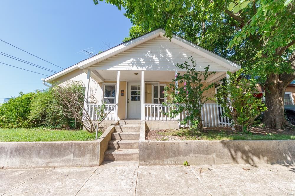 Property Photo: 286 N Monroe MO 65536