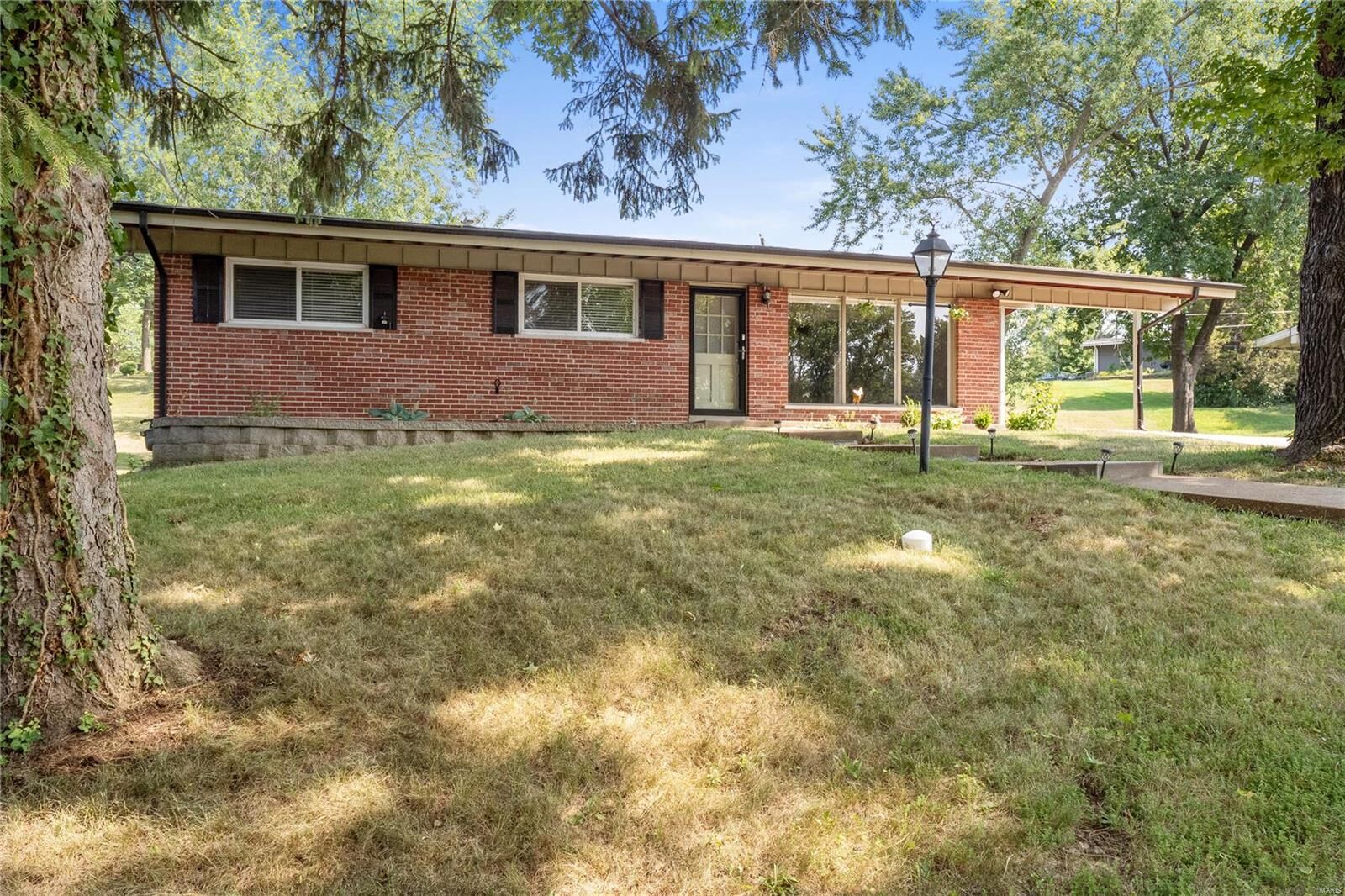 Property Photo:  9572 Crockett Drive  MO 63132 