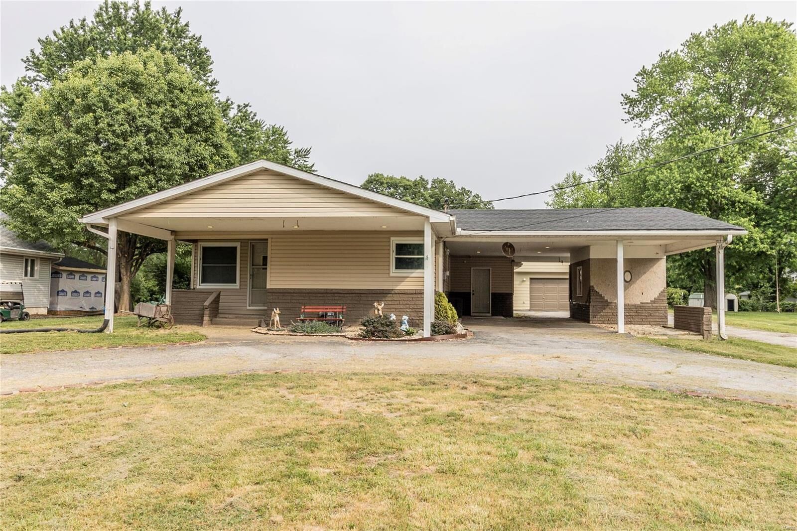 Property Photo:  330 Kennedy Drive  IL 62024 