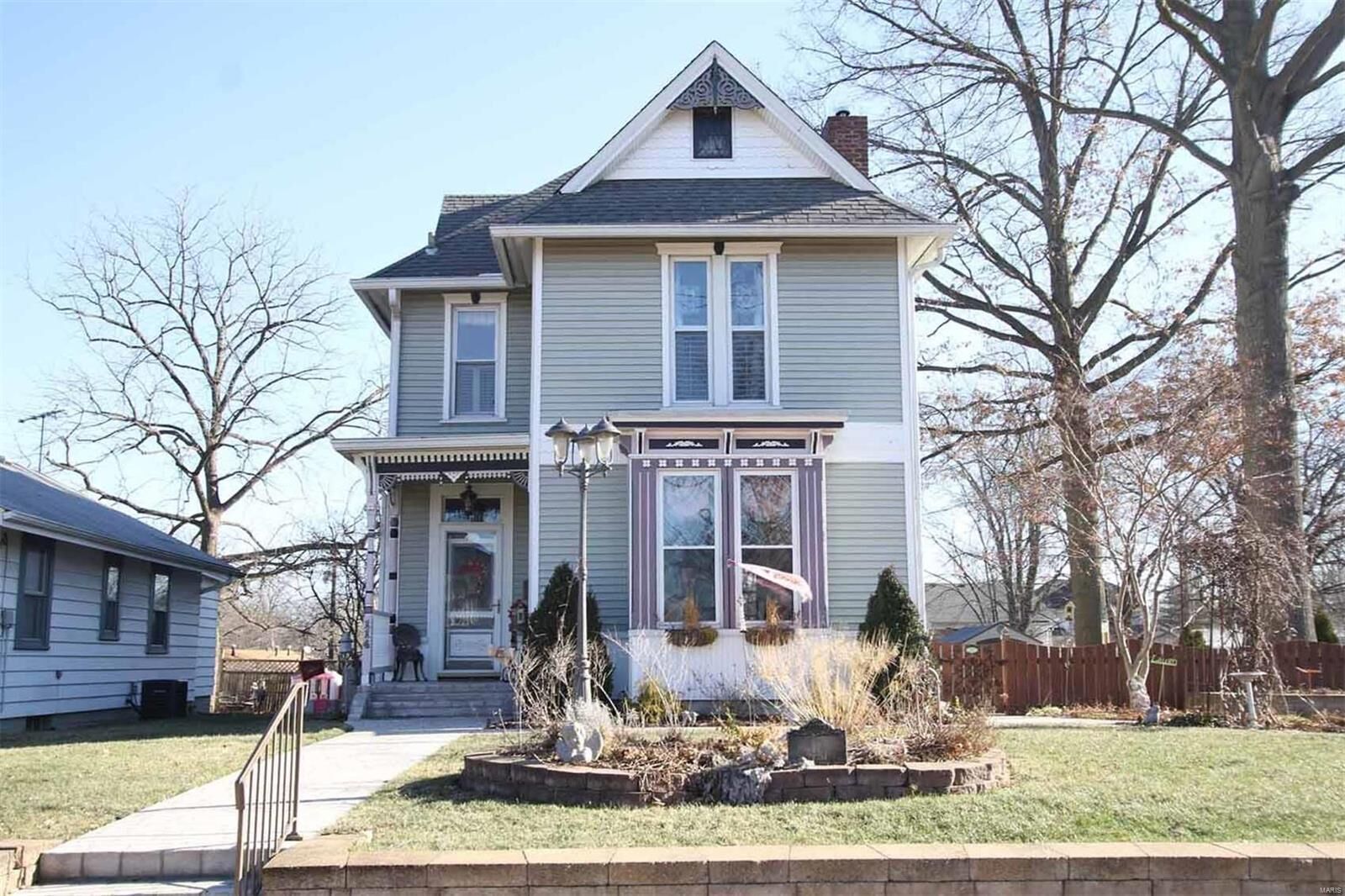 Property Photo:  114 N Fillmore Street  IL 62025 