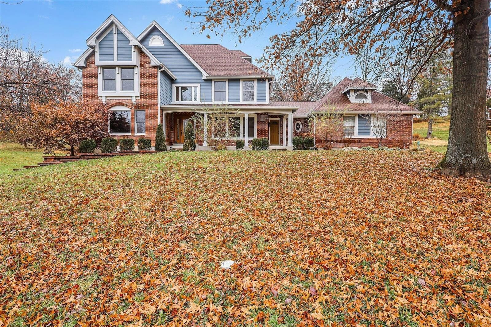 Property Photo: 16839 Kehrsbrooke Court MO 63005