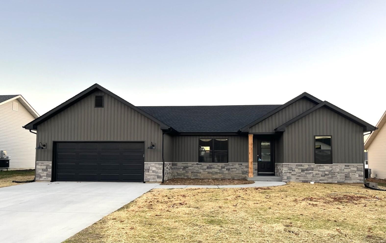 Property Photo: 144 Bay Meadow Circle IL 62067