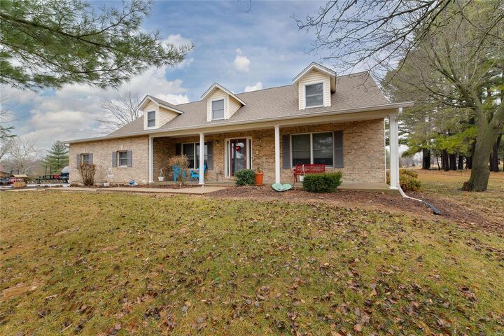 14 East Trail  St Peters MO 63376 photo