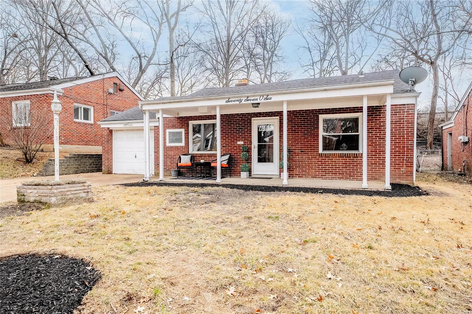 Property Photo: 7706 Arlington Avenue MO 63119