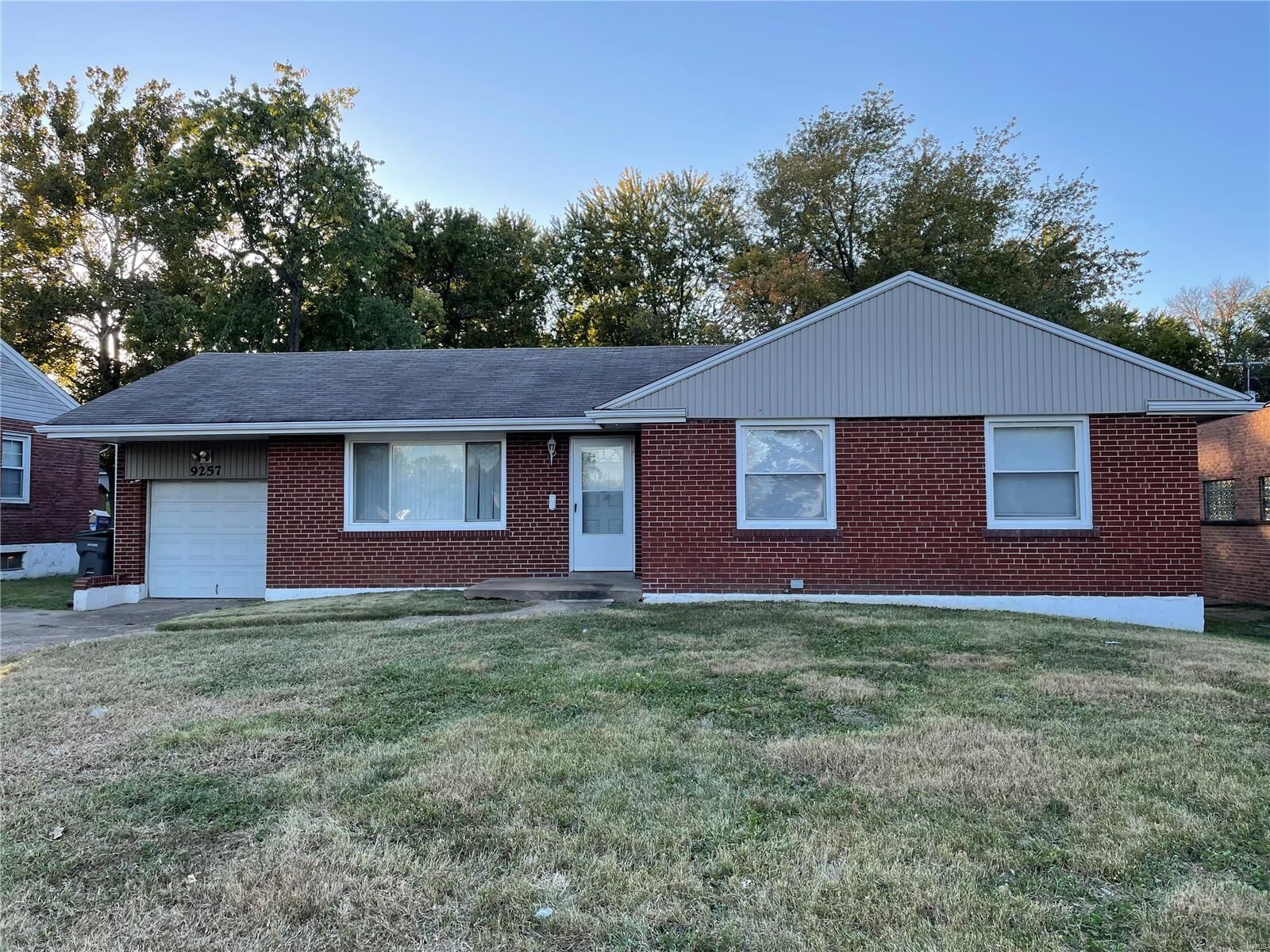 Property Photo:  9257 Bellefontaine Road  MO 63137 