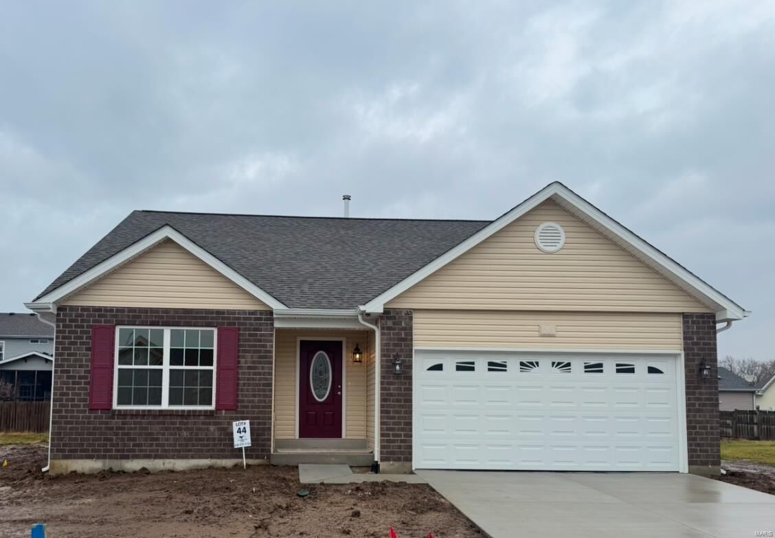 Property Photo:  393 Nicole Drive  IL 62232 