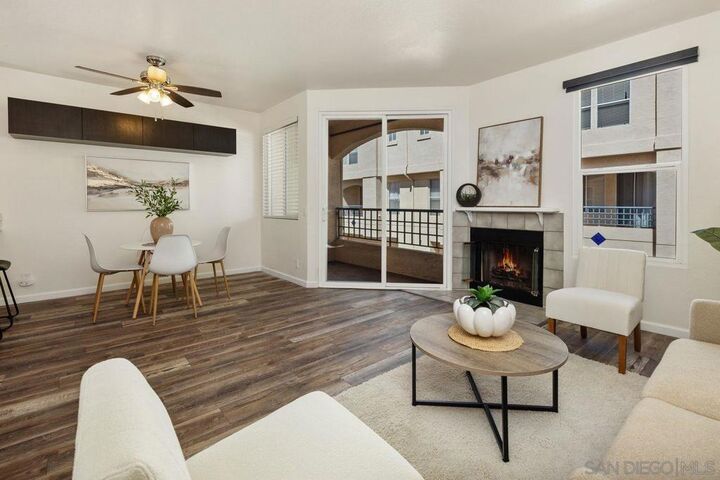 Property Photo:  6161 Calle Mariselda 408  CA 92124 