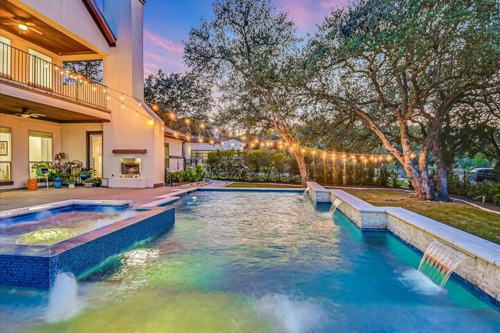 2625 Arion Circle  Austin TX 78730 photo