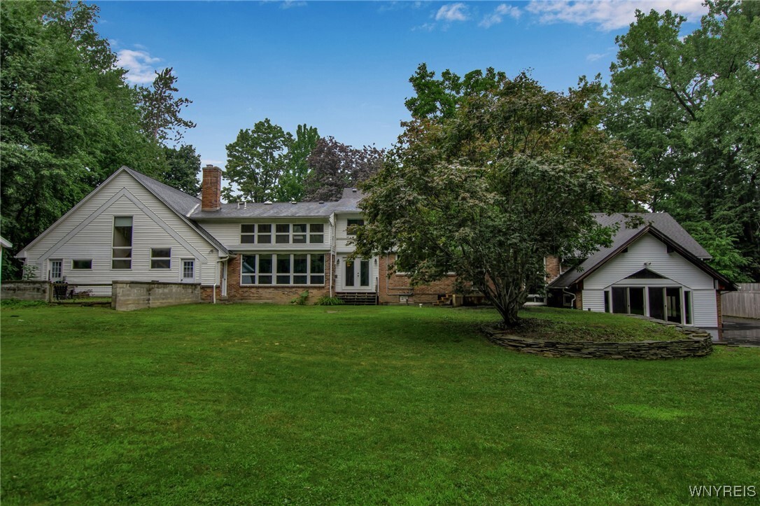 Property Photo: 1750 Woodard Road NY 14059
