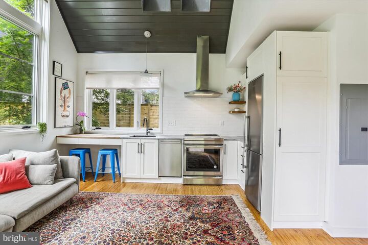 Property Photo:  3705 Brandywine Street NW  DC 20016 