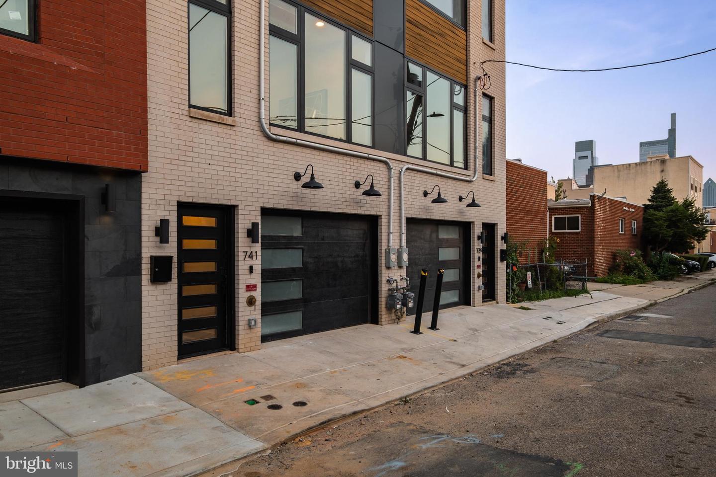 Property Photo: 741 N Capitol Street PA 19130