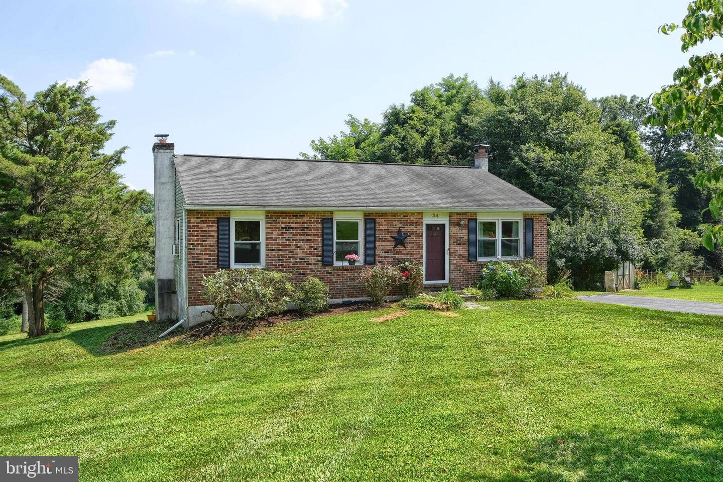 Property Photo: 34 Beck Road PA 19320
