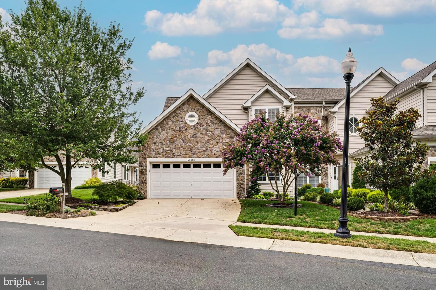 Property Photo: 25585 Creek Run Terrace VA 20152