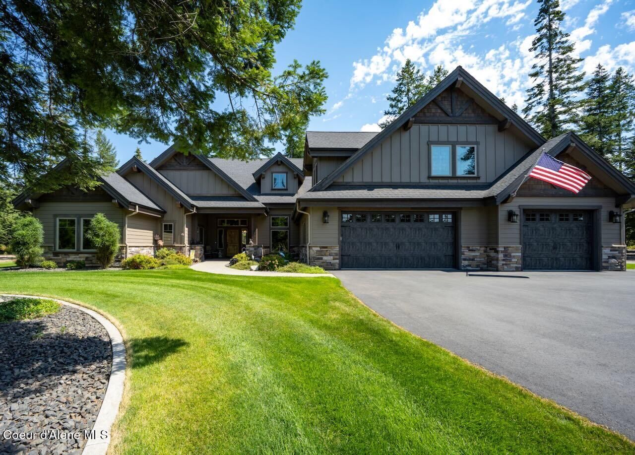 Property Photo:  1609 E Amulet Cir  ID 83858 