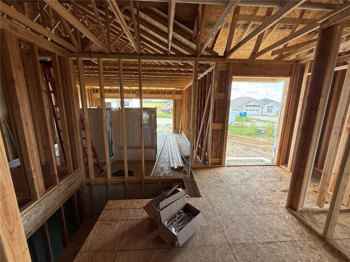 Property Photo: 117 Kinsey Street IA 52317