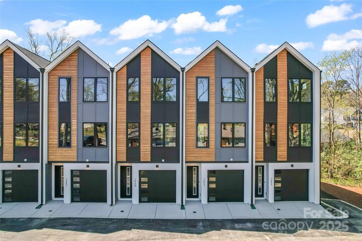 3453 Byrnes Street  Charlotte NC 28205 photo