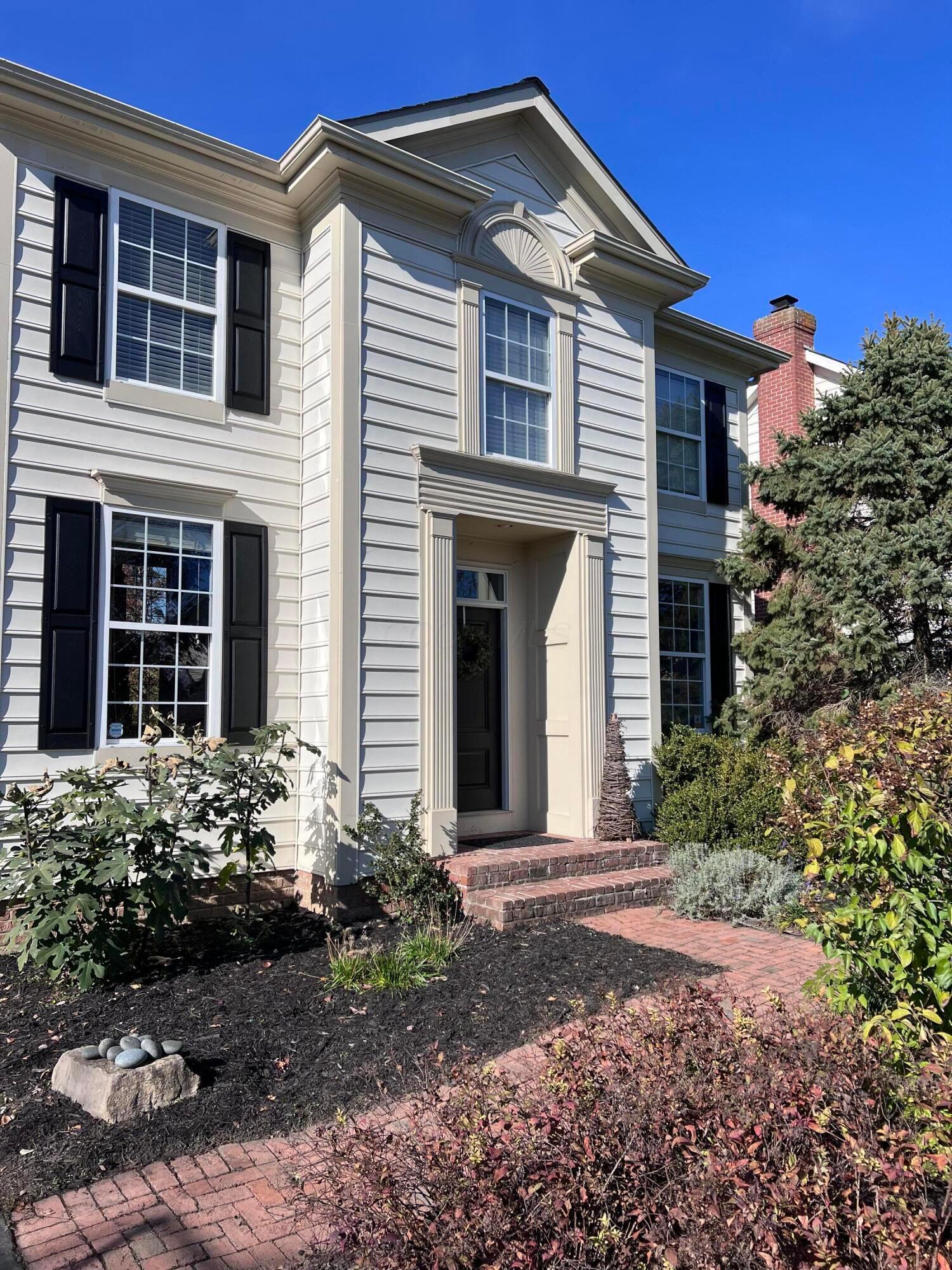 Property Photo: 3483 Fairway Commons Drive OH 43026