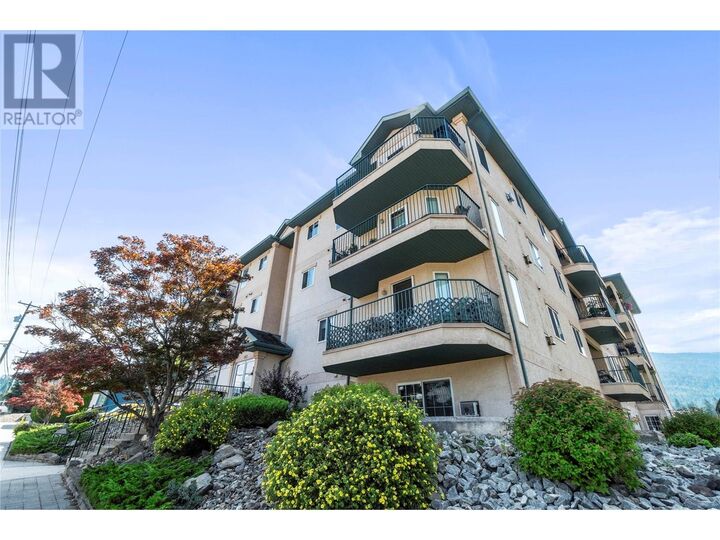 Property Photo:  160 5 Avenue Southwest 401  BC V1E 1R4 