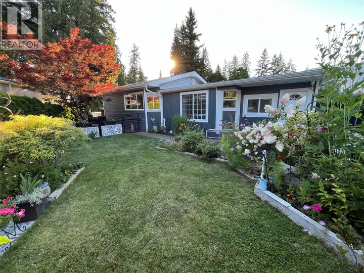 Property Photo:  6691 51 Street Northeast  BC V0E 1K0 