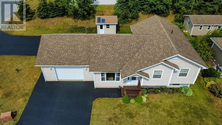Property Photo: 4 Bay Roberts Drive NL A0A 1G0