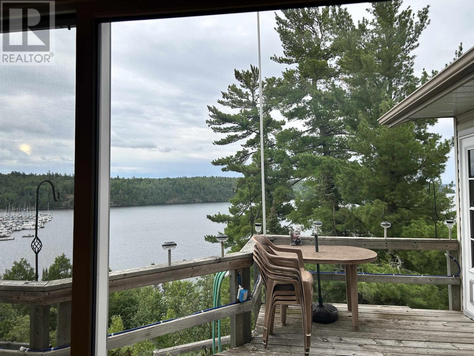 Photo de la propriété:  44 Bigstone Bay Lodge  ON P9N 3W8 