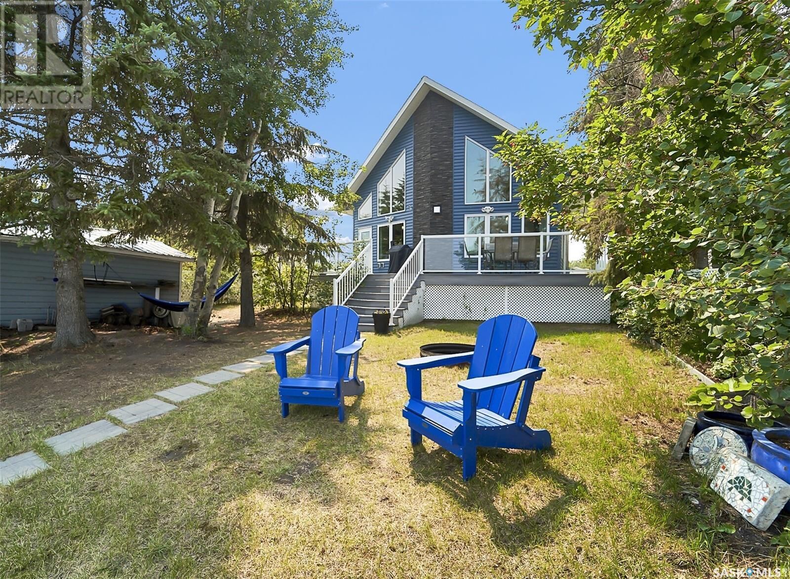 Property Photo: 217 Beach Avenue SK S0M 1J0