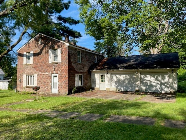 Property Photo:  46 Warden Street  PA 16438 