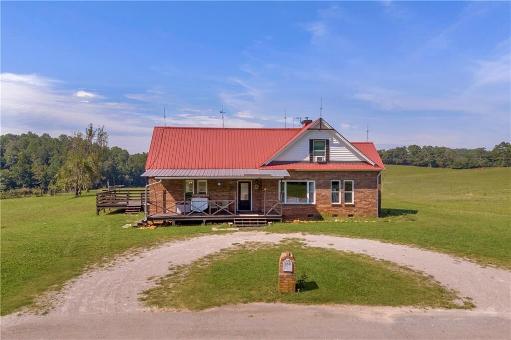 Property Photo: 358 Cagle Mill Road N GA 30143