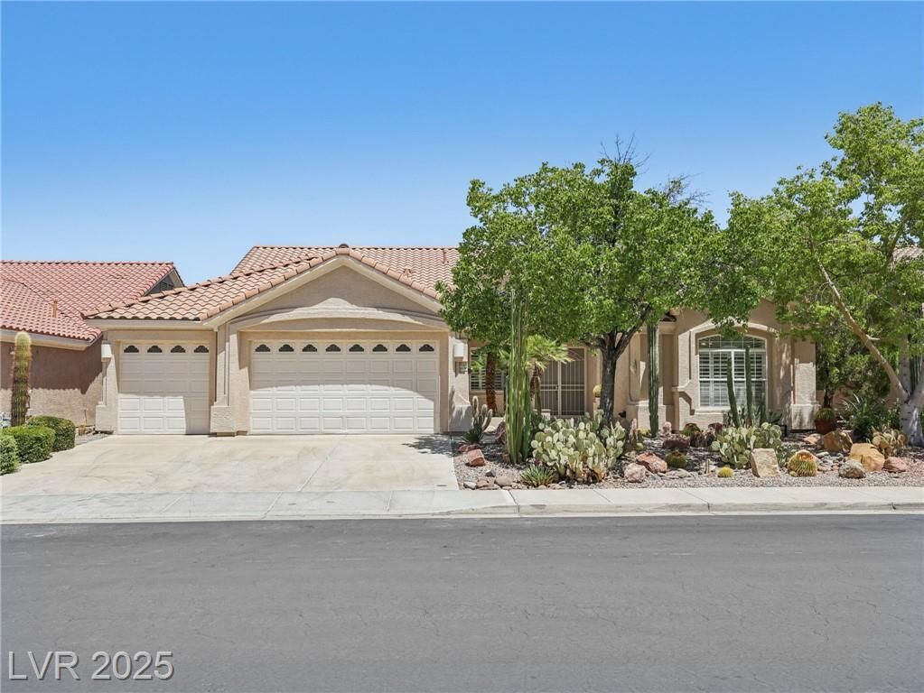 Property Photo:  2253 Summerwind Circle  NV 89052 