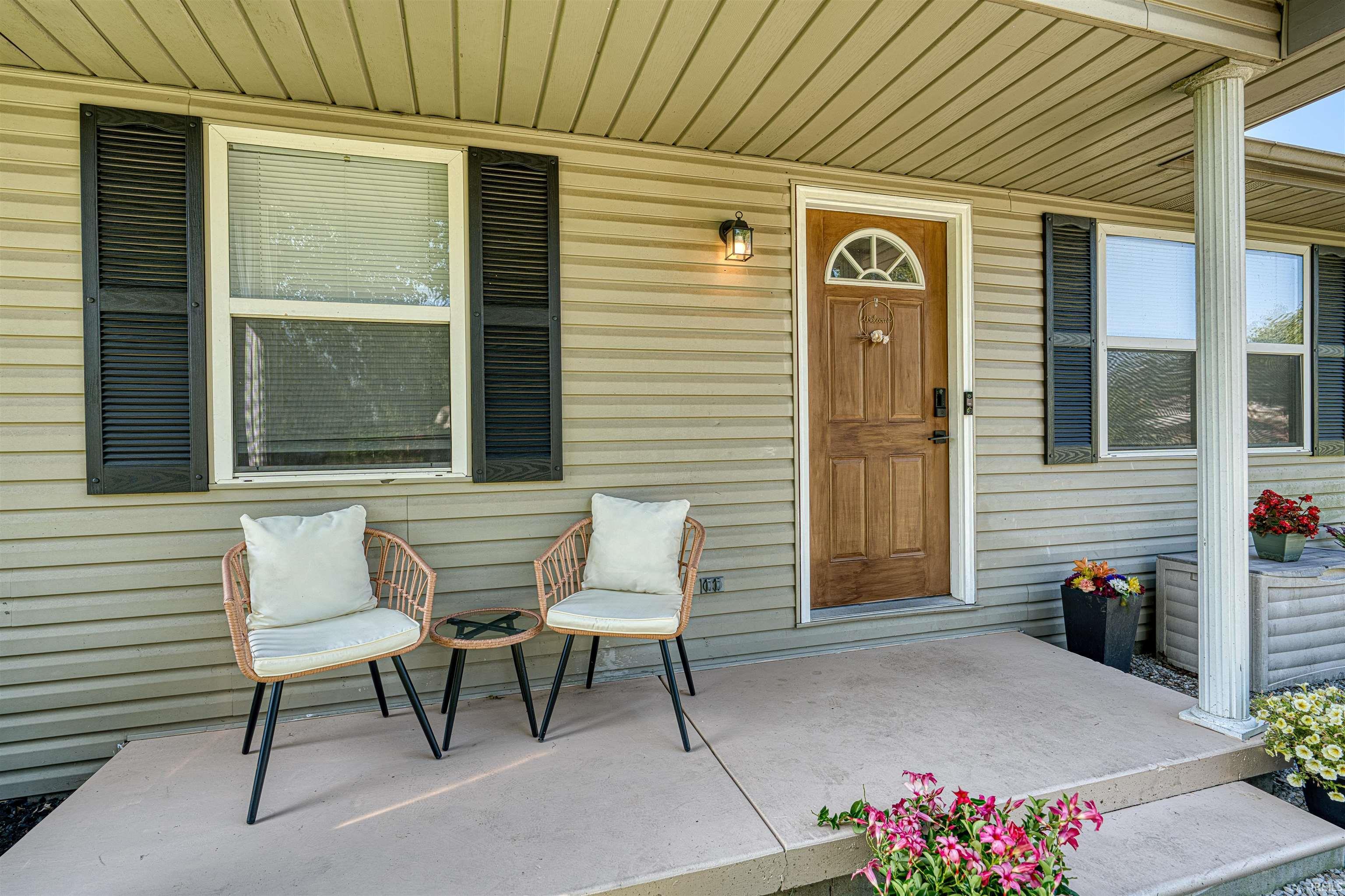 Property Photo: 2017 Kathleen Avenue IN 47714
