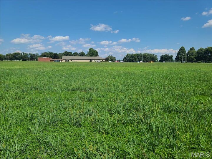 Property Photo: 1401 N Main St. MO 63801