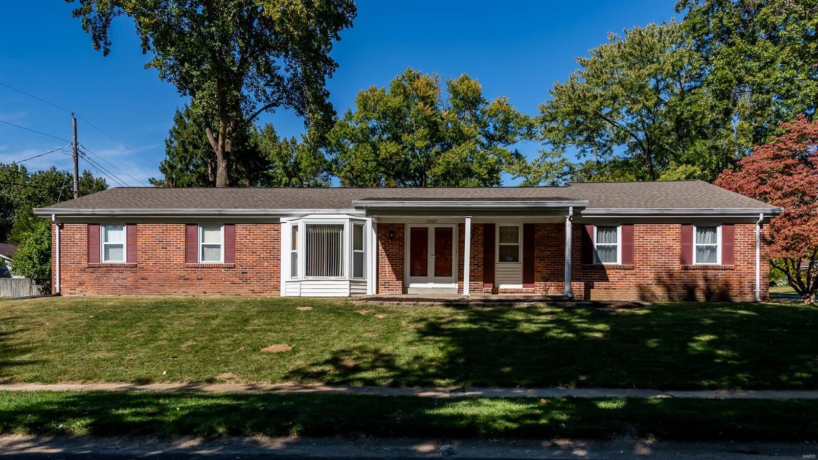 Property Photo: 13187 Strawberry Way MO 63146