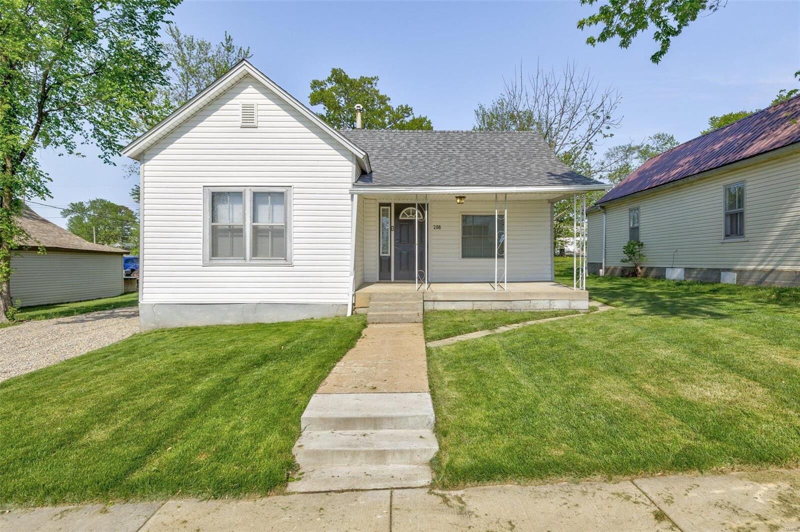 Property Photo:  206 S Desloge Drive  MO 63601 