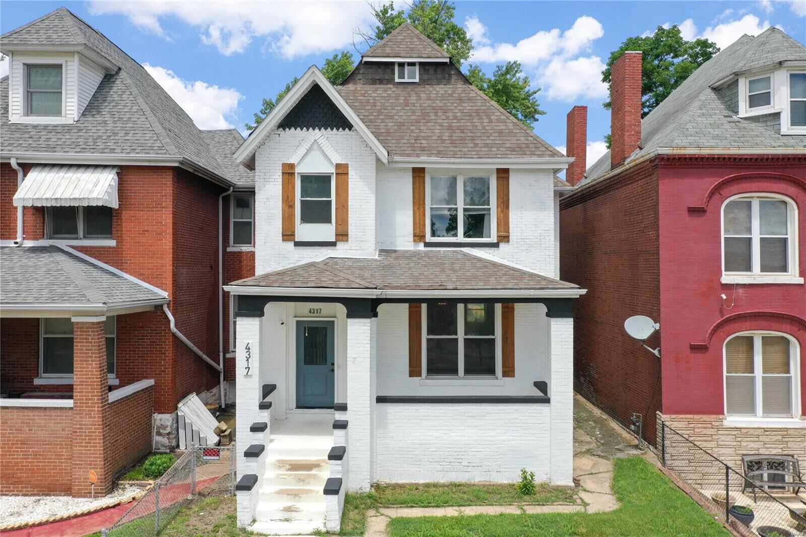 Property Photo: 4317 Enright Avenue MO 63108