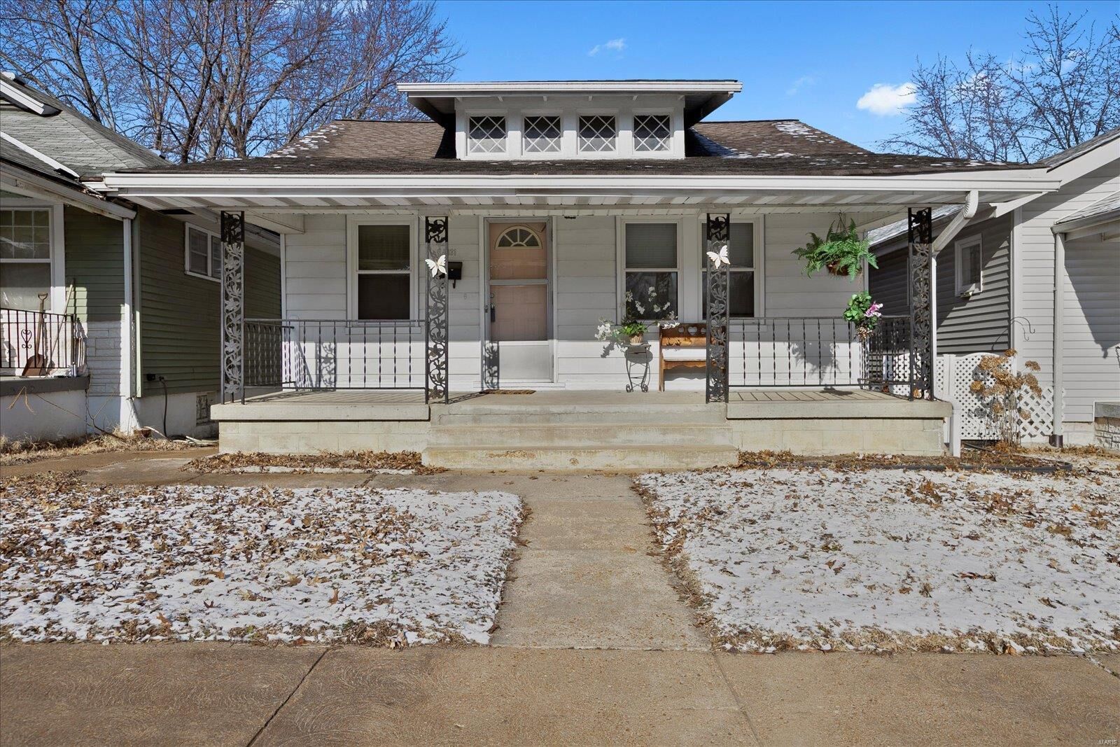 Property Photo:  5031 Dewey Avenue  MO 63116 