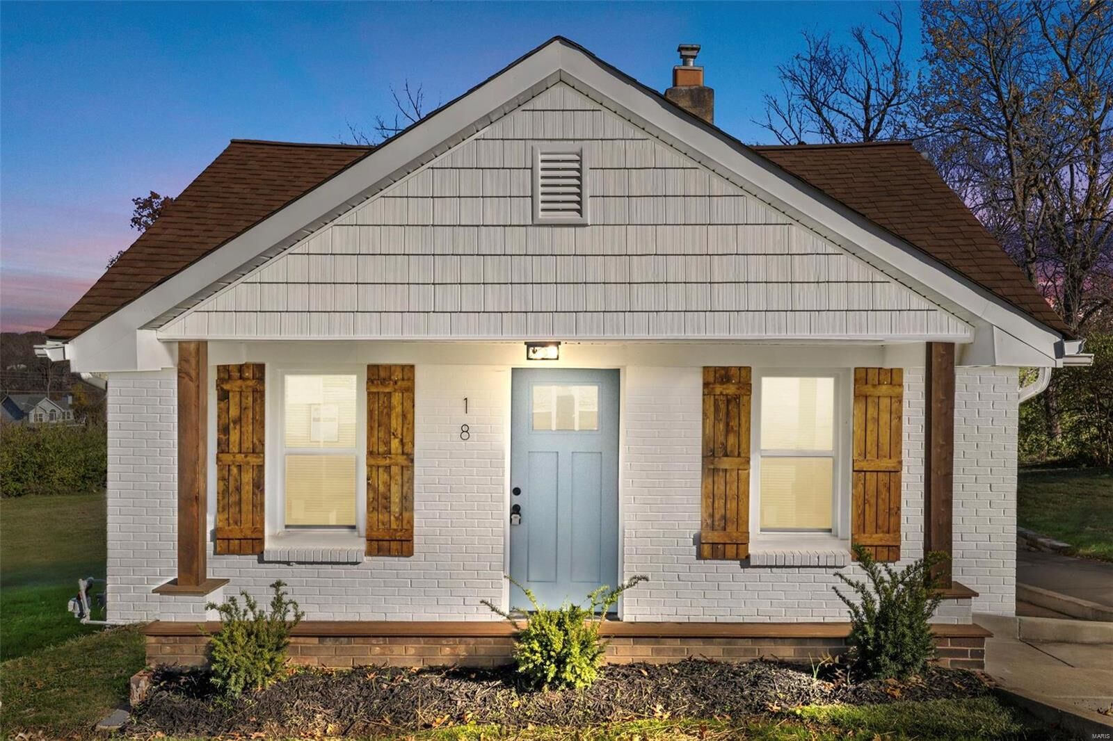 Property Photo: 18 Reading Avenue MO 63043