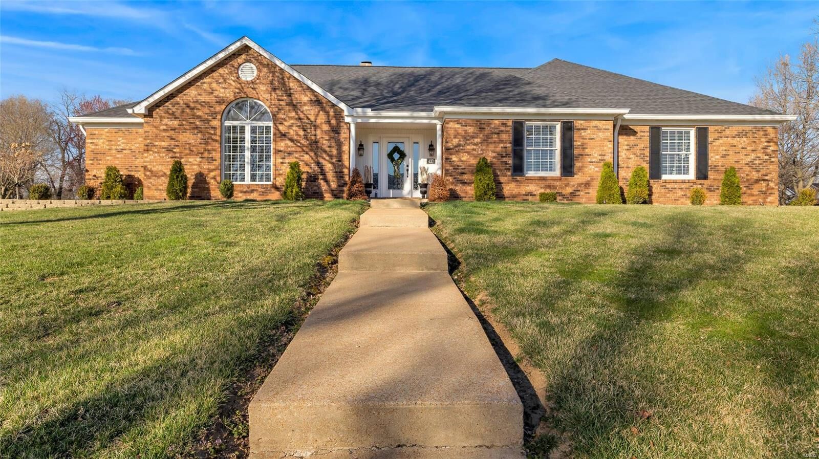 Property Photo: 437 Burroughs Road IL 62236
