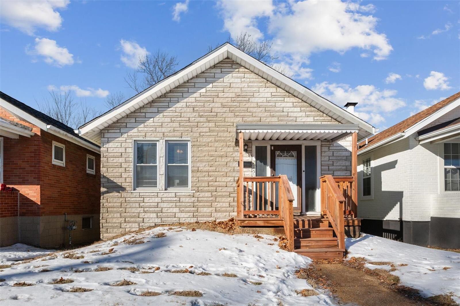 Property Photo:  2153 Sulphur Avenue  MO 63139 