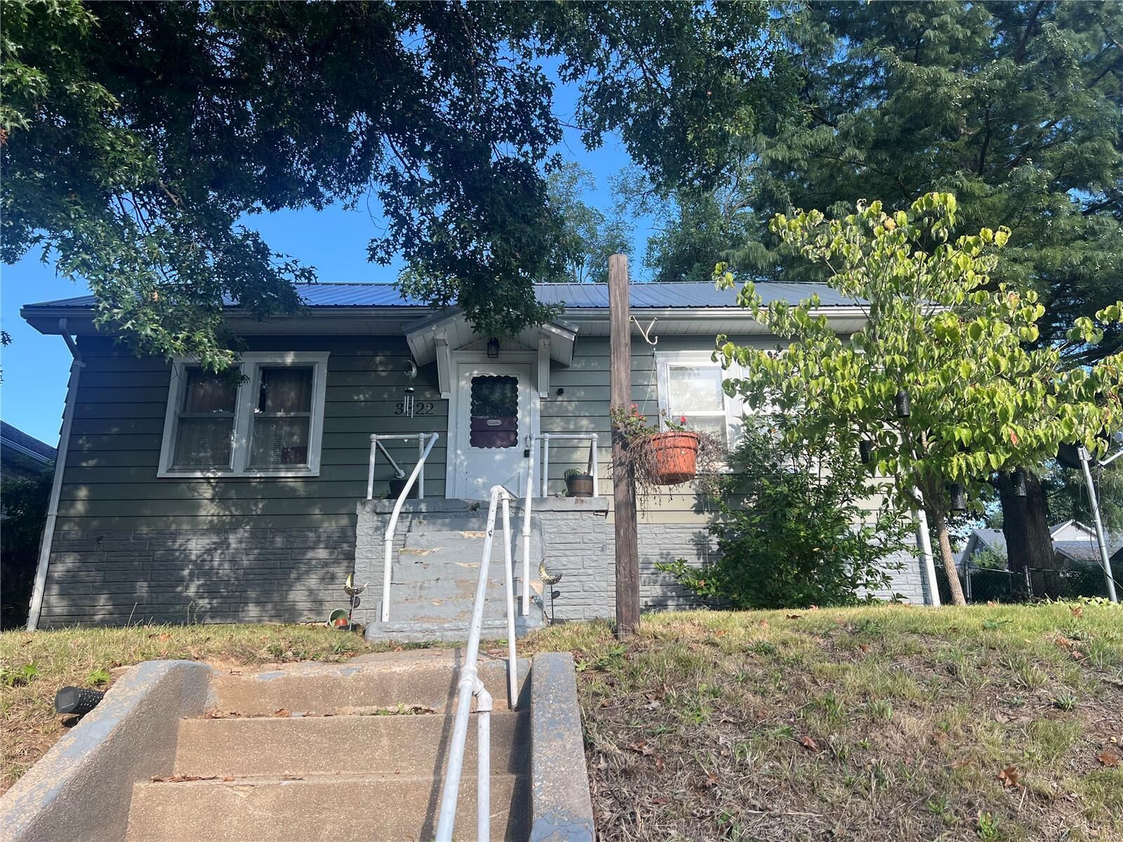 Property Photo: 3322 Bradley Street MO 63401